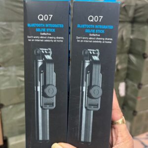Q07 Bluetooth Selfie Stick with Tripod Stand